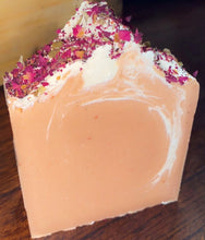 Load image into Gallery viewer, Pink Petals